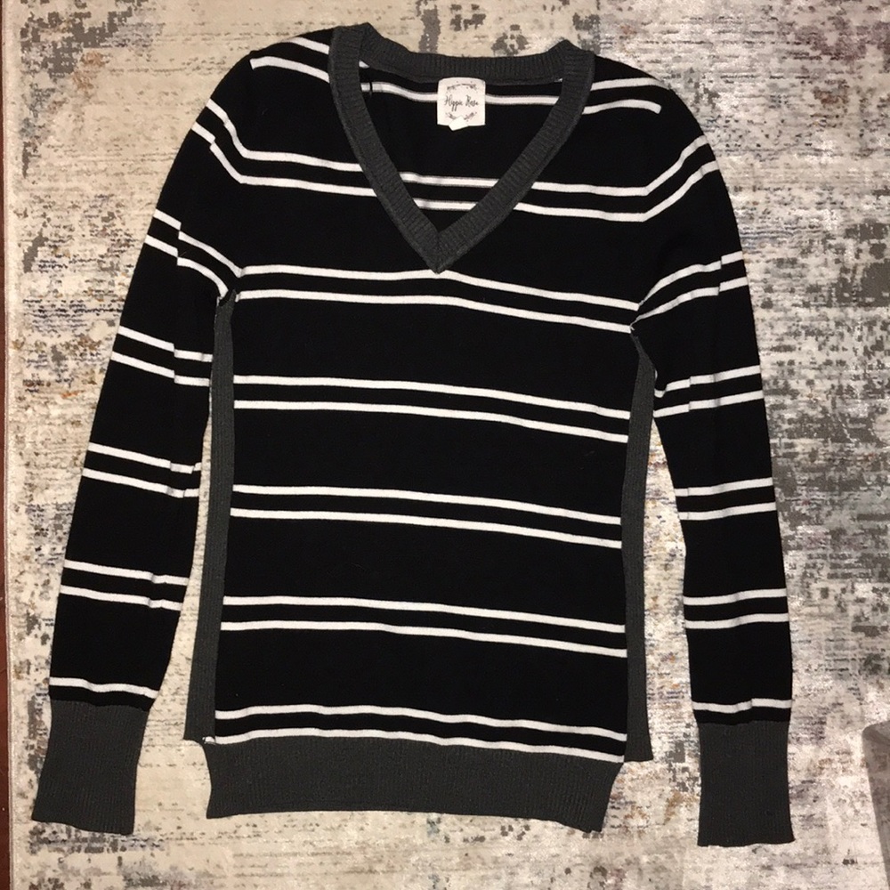 Hippie Rose long sleeve sweater